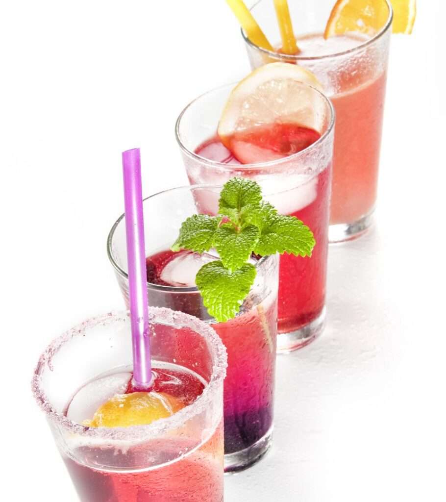Food Cocktailgläser mit Früchten