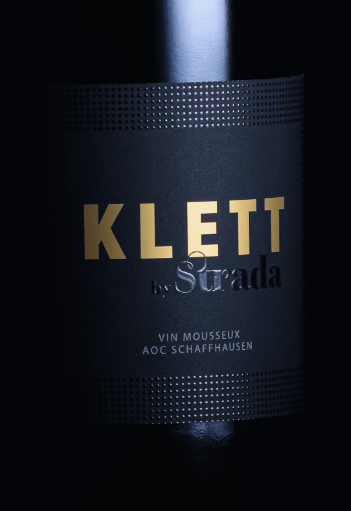 Klett by Strada Weinetikett